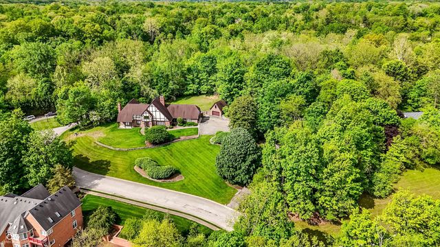 7922 Mill Pond Lane, Indianapolis, IN 46278