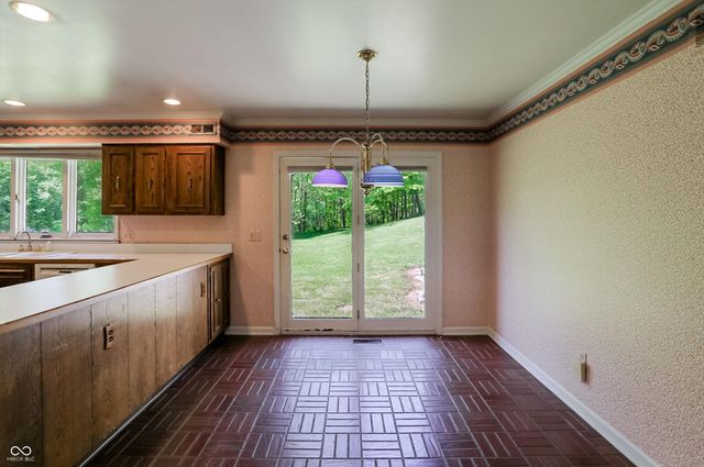 7922 Mill Pond Lane, Indianapolis, IN 46278