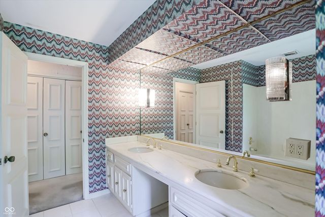 7922 Mill Pond Lane, Indianapolis, IN 46278