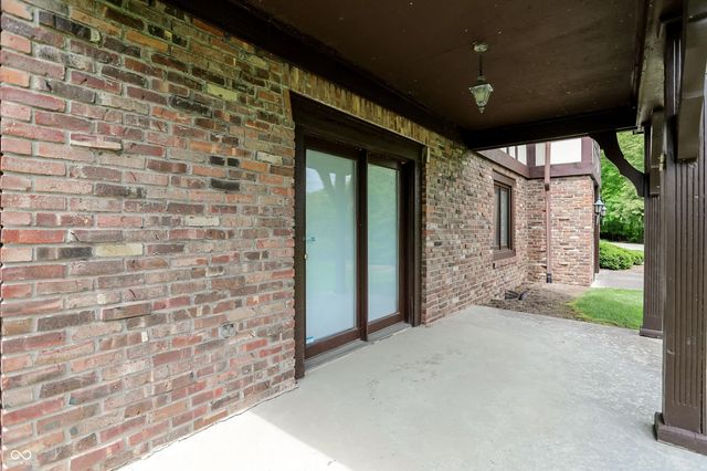 7922 Mill Pond Lane, Indianapolis, IN 46278