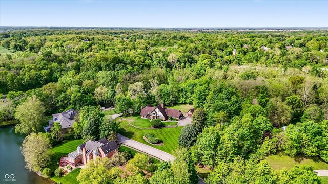 7922 Mill Pond Lane, Indianapolis, IN 46278