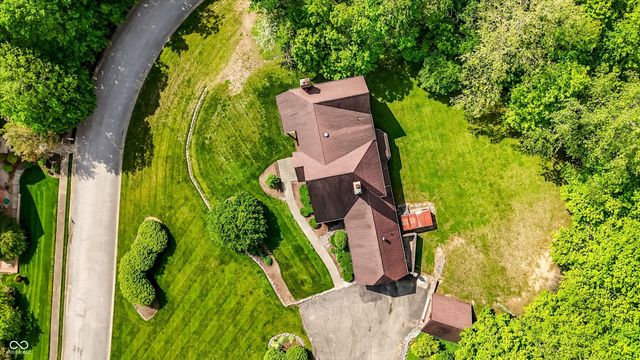 7922 Mill Pond Lane, Indianapolis, IN 46278