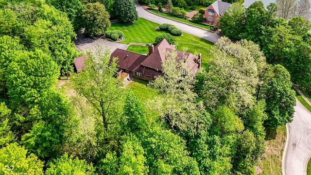 7922 Mill Pond Lane, Indianapolis, IN 46278