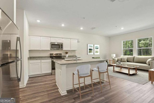 3030 Osier Circle, Douglasville, GA 30135