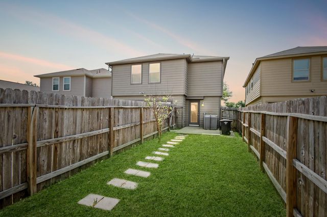 1223 Grassy View Drive, Houston, TX 77073