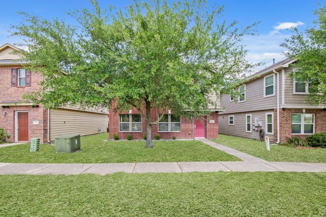 1223 Grassy View Drive, Houston, TX 77073