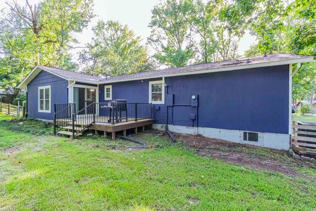 1107 N Jeff Davis Avenue, Jacksonville, AR 72076