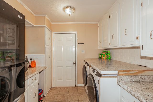 1107 N Jeff Davis Avenue, Jacksonville, AR 72076