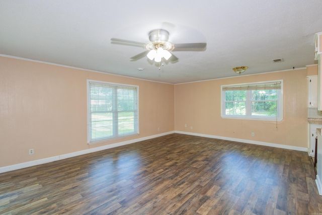 1107 N Jeff Davis Avenue, Jacksonville, AR 72076
