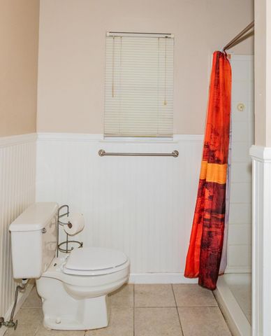 1107 N Jeff Davis Avenue, Jacksonville, AR 72076