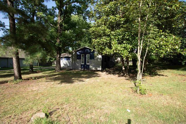 1107 N Jeff Davis Avenue, Jacksonville, AR 72076