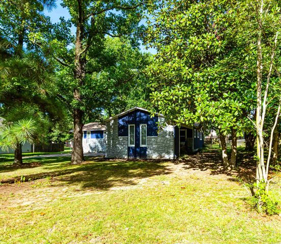 1107 N Jeff Davis Avenue, Jacksonville, AR 72076
