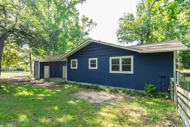 1107 N Jeff Davis Avenue, Jacksonville, AR 72076