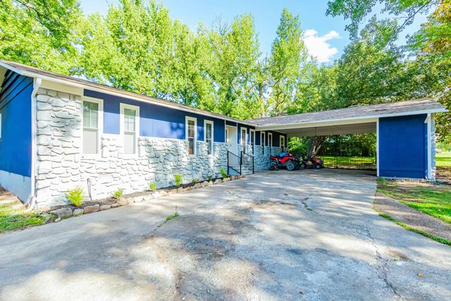 1107 N Jeff Davis Avenue, Jacksonville, AR 72076