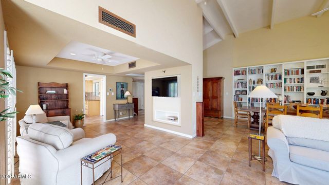 7346 E KRALL Street, Scottsdale, AZ 85250