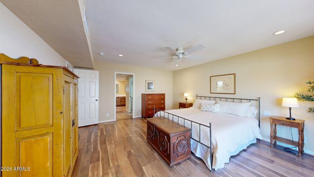 7346 E KRALL Street, Scottsdale, AZ 85250