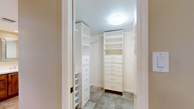 7346 E KRALL Street, Scottsdale, AZ 85250