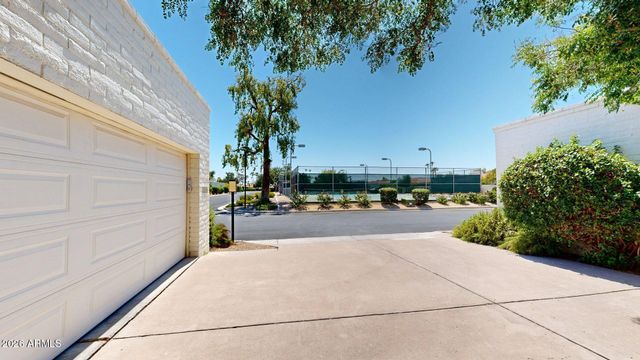 7346 E KRALL Street, Scottsdale, AZ 85250