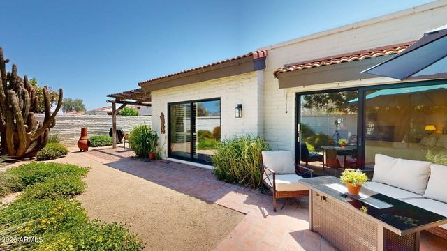 7346 E KRALL Street, Scottsdale, AZ 85250