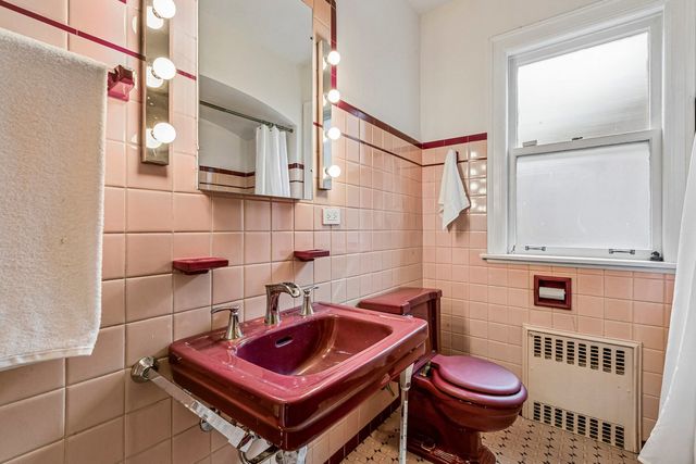 1225 N Grove Avenue, Oak Park, IL 60302