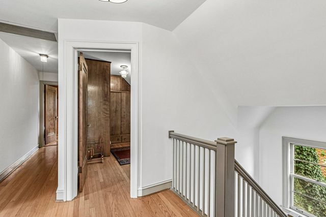 1225 N Grove Avenue, Oak Park, IL 60302