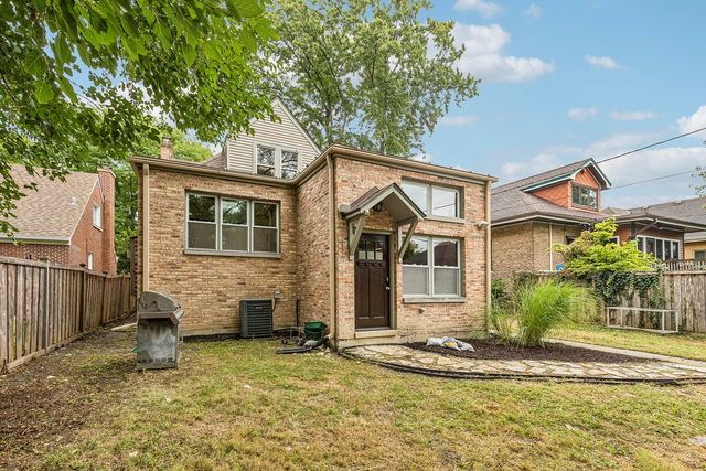 1225 N Grove Avenue, Oak Park, IL 60302