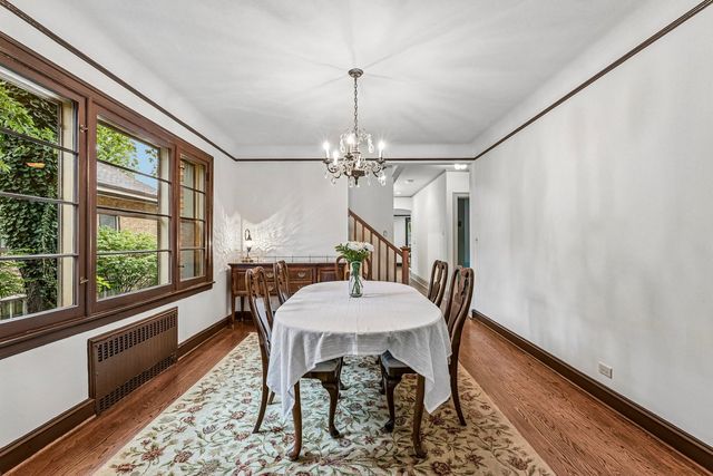 1225 N Grove Avenue, Oak Park, IL 60302
