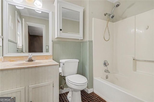 5088 Ravenwood Drive NW, Marietta, GA 30066