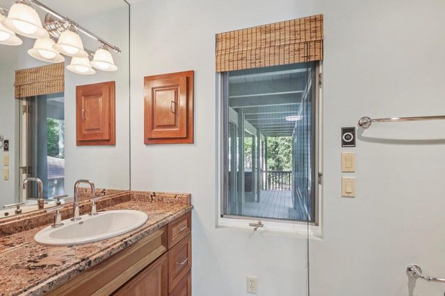 2395 White Oak Trail, Oregon, WI 53575