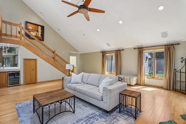 2395 White Oak Trail, Oregon, WI 53575