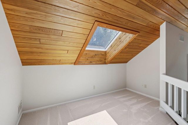 2395 White Oak Trail, Oregon, WI 53575