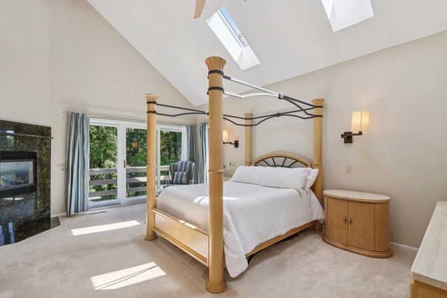 2395 White Oak Trail, Oregon, WI 53575