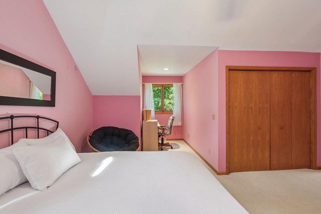 2395 White Oak Trail, Oregon, WI 53575