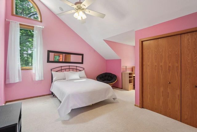 2395 White Oak Trail, Oregon, WI 53575