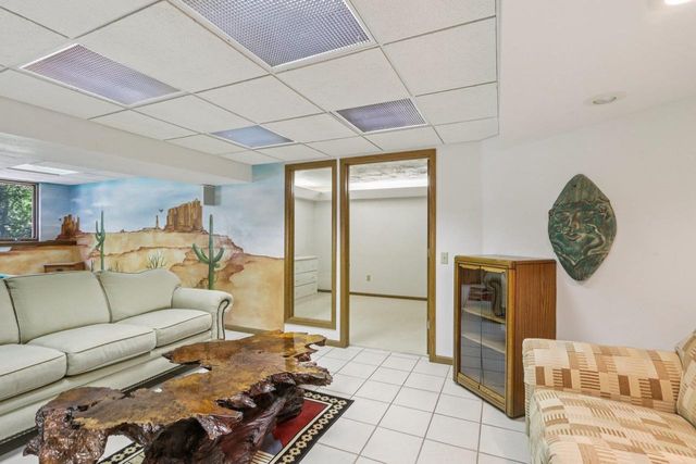 2395 White Oak Trail, Oregon, WI 53575