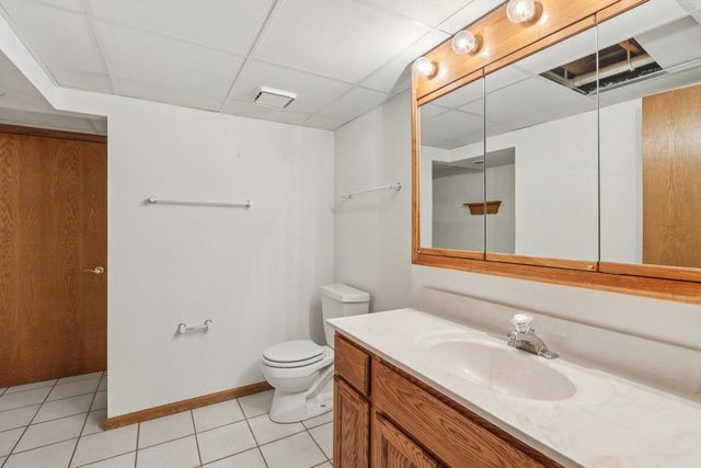 2395 White Oak Trail, Oregon, WI 53575