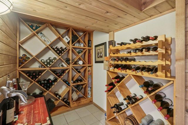 2395 White Oak Trail, Oregon, WI 53575