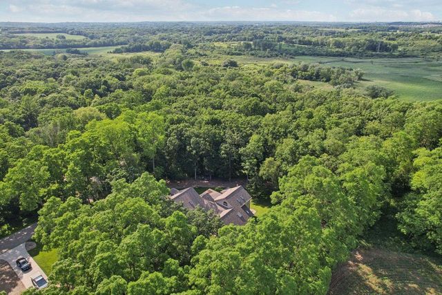 2395 White Oak Trail, Oregon, WI 53575