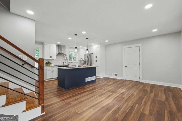 3043 Orbit Circle, Ellenwood, GA 30294
