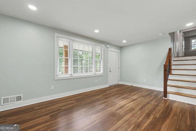 3043 Orbit Circle, Ellenwood, GA 30294