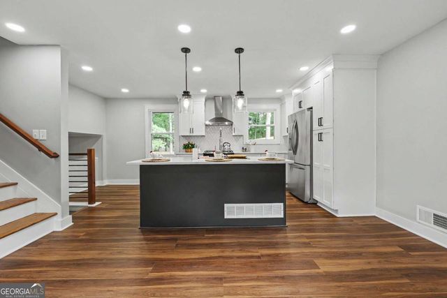 3043 Orbit Circle, Ellenwood, GA 30294