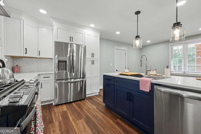 3043 Orbit Circle, Ellenwood, GA 30294