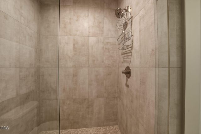 2627 NW Rippling River Court, Bend, OR 97703