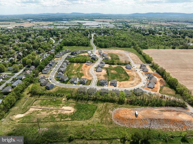 122 SILVER CIRCLE #DEVONSHIRE, Mechanicsburg, PA 17050