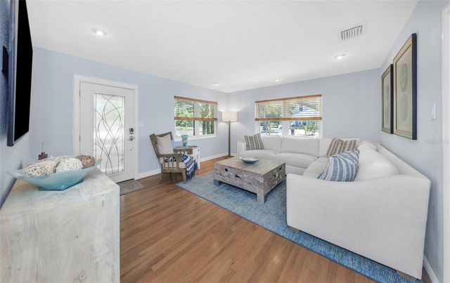 2525 53RD STREET S, Gulfport, FL 33707