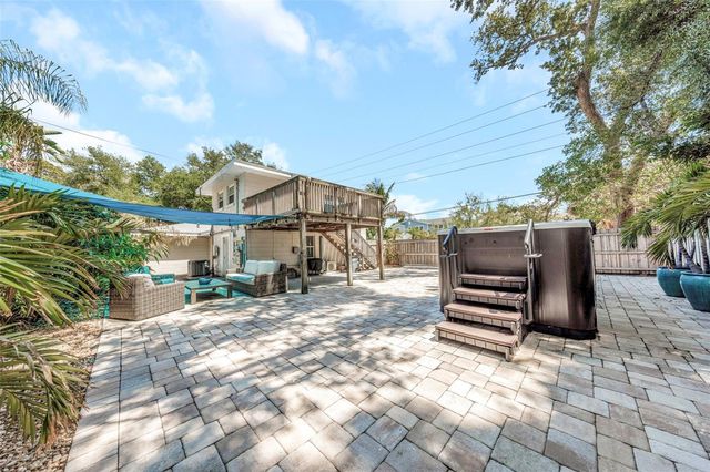 2525 53RD STREET S, Gulfport, FL 33707