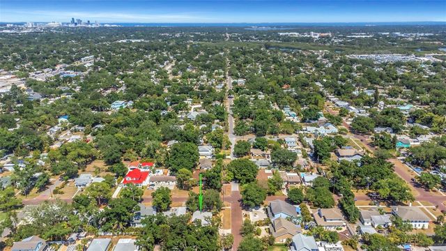 2525 53RD STREET S, Gulfport, FL 33707