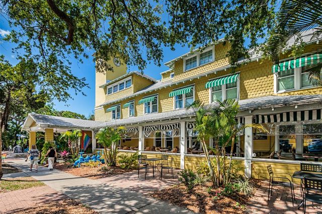 2525 53RD STREET S, Gulfport, FL 33707