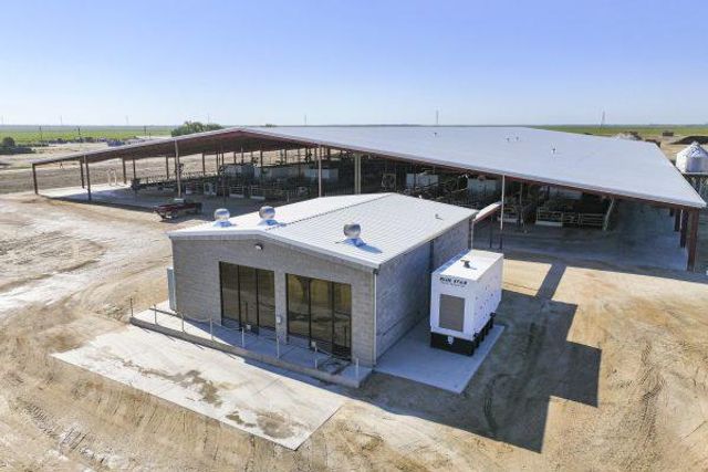 10255 W Manning Avenue, Fresno, CA 93706