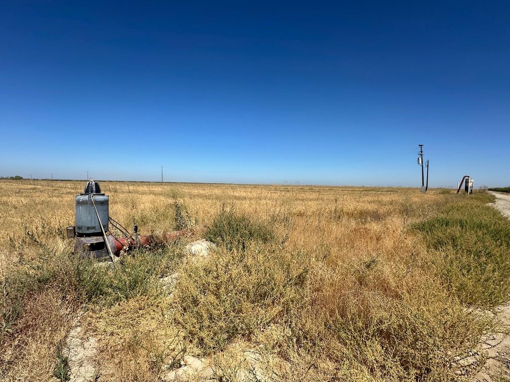 Image 19 of property listing at 10255 W Manning Avenue, Fresno, CA 93706